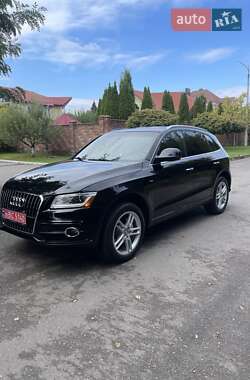 Внедорожник / Кроссовер Audi Q5 2015 в 
