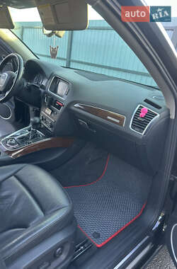 Позашляховик / Кросовер Audi Q5 2012 в 
