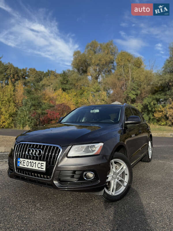 Позашляховик / Кросовер Audi Q5 2014 в Дніпрі