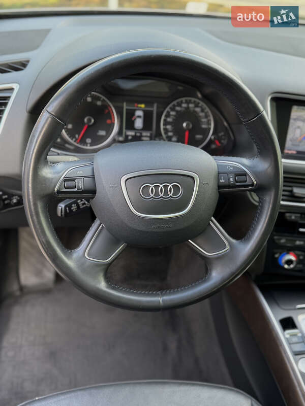 Позашляховик / Кросовер Audi Q5 2014 в Дніпрі
