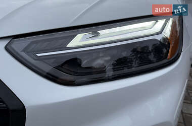 Позашляховик / Кросовер Audi Q5 2023 в 