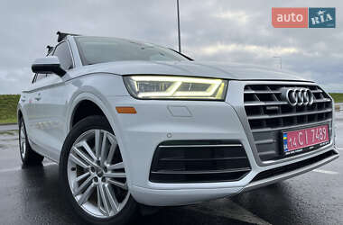 Внедорожник / Кроссовер Audi Q5 2019 в Львове