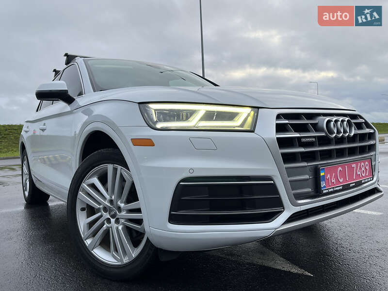 Внедорожник / Кроссовер Audi Q5 2019 в 
