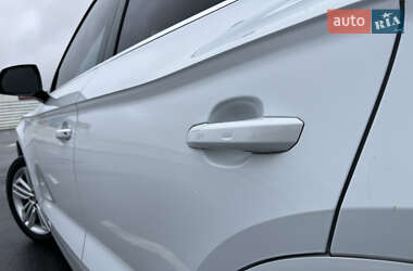 Внедорожник / Кроссовер Audi Q5 2019 в 