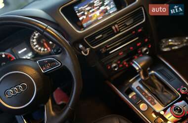 Позашляховик / Кросовер Audi Q5 2015 в  фото 25 Позашляховик / Кросовер Audi Q5 2015 в