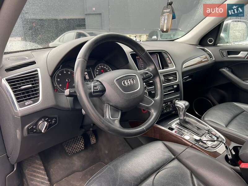 Внедорожник / Кроссовер Audi Q5 2015 в Львове