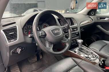 Позашляховик / Кросовер Audi Q5 2015 в 