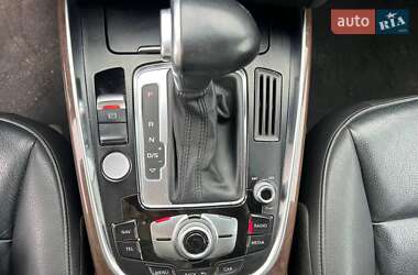 Позашляховик / Кросовер Audi Q5 2015 в 