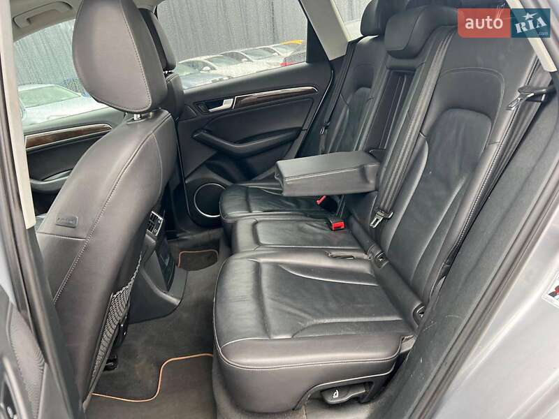 Внедорожник / Кроссовер Audi Q5 2015 в Львове