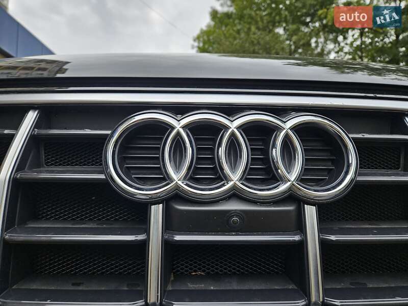 Позашляховик / Кросовер Audi Q5 2021 в Кривому Розі