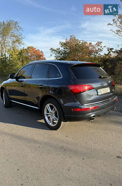Внедорожник / Кроссовер Audi Q5 2015 в Томаковке