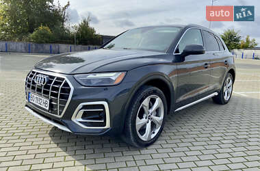 Позашляховик / Кросовер Audi Q5 2021 в 