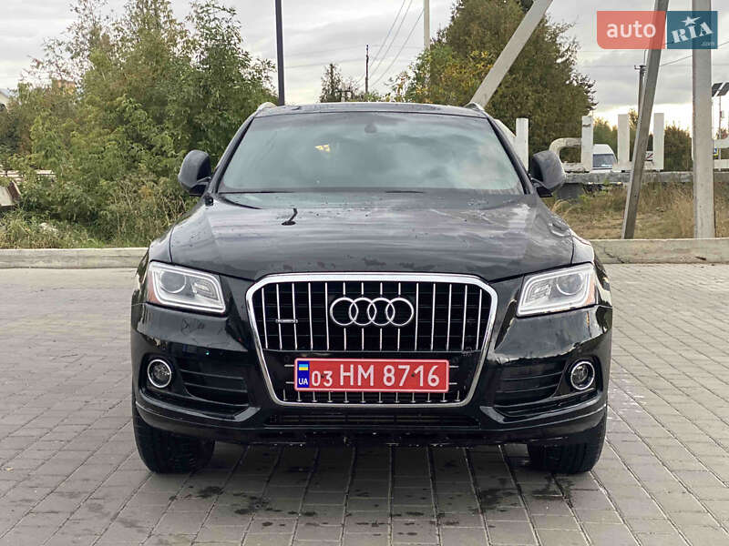 Внедорожник / Кроссовер Audi Q5 2015 в 