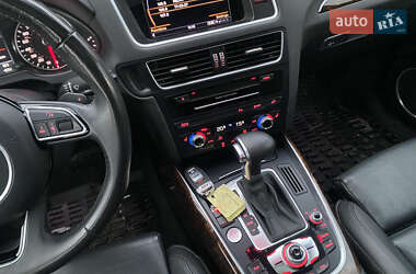 Внедорожник / Кроссовер Audi Q5 2015 в 