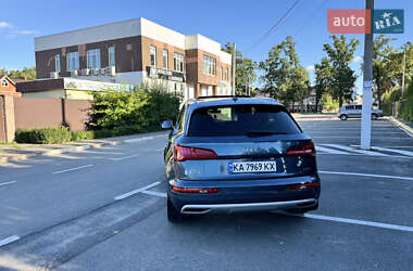 Внедорожник / Кроссовер Audi Q5 2017 в Киеве