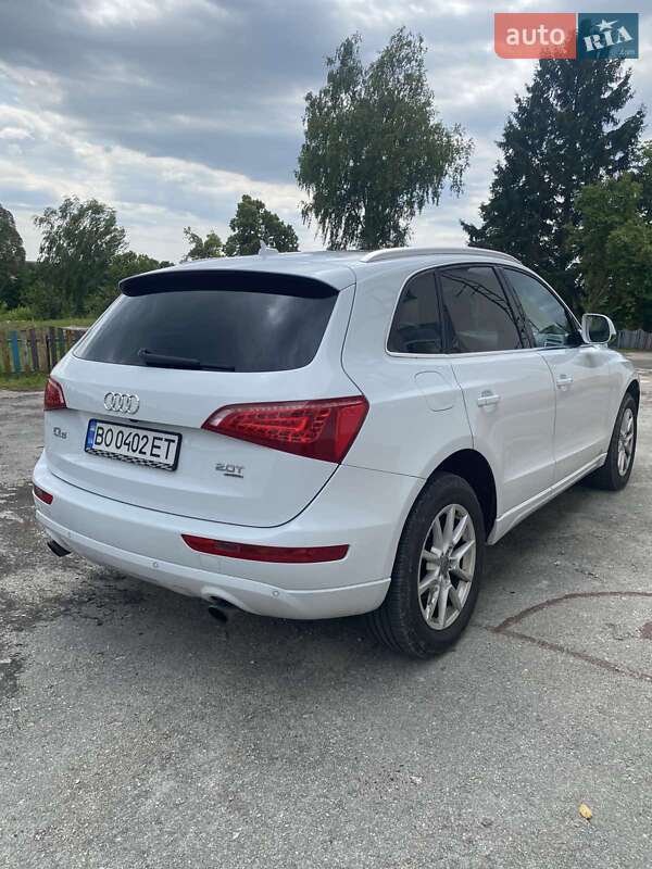 Позашляховик / Кросовер Audi Q5 2011 в Тернополі