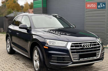 Внедорожник / Кроссовер Audi Q5 2017 в 