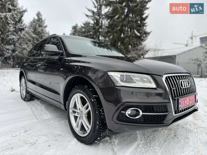 Позашляховик / Кросовер Audi Q5 2017 в Чернівцях