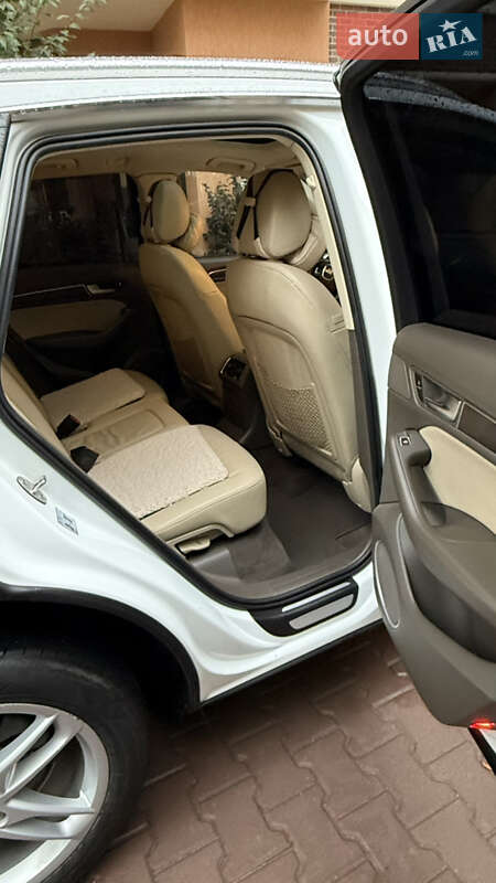 Позашляховик / Кросовер Audi Q5 2014 в Києві