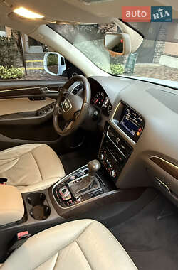 Внедорожник / Кроссовер Audi Q5 2014 в 