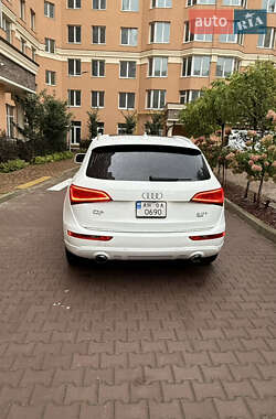Внедорожник / Кроссовер Audi Q5 2014 в 