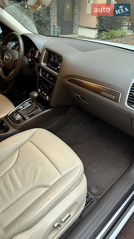 Позашляховик / Кросовер Audi Q5 2014 в Києві