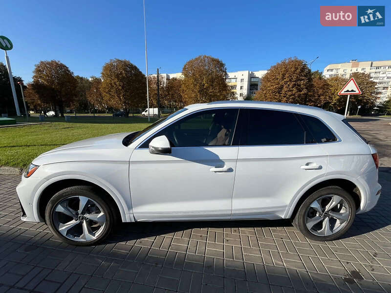 Внедорожник / Кроссовер Audi Q5 2020 в Луцке