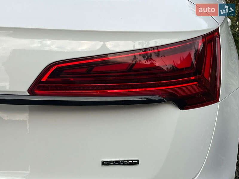 Внедорожник / Кроссовер Audi Q5 2020 в Луцке