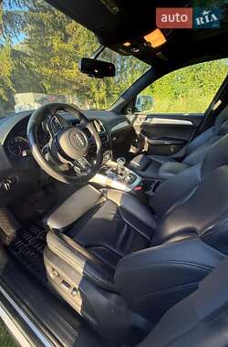 Внедорожник / Кроссовер Audi Q5 2016 в 