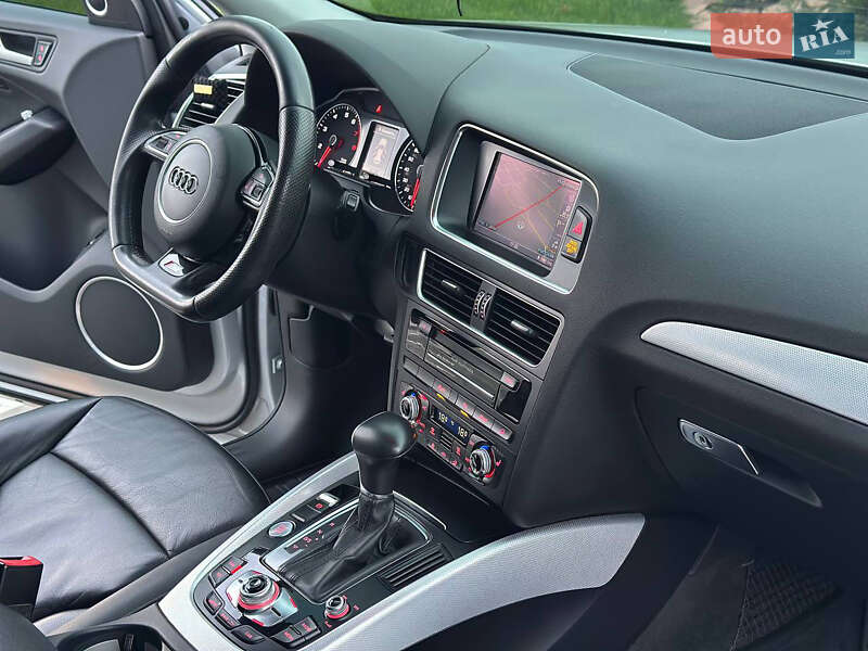 Внедорожник / Кроссовер Audi Q5 2014 в Днепре