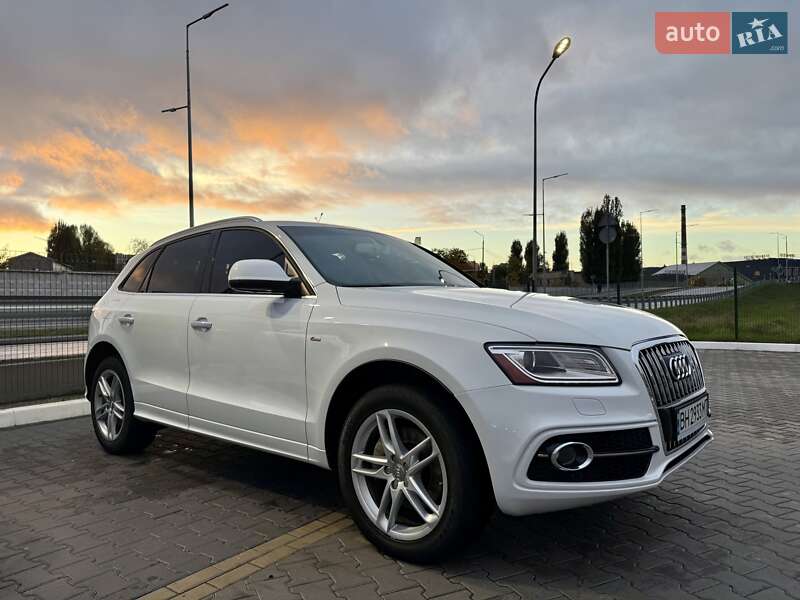 Позашляховик / Кросовер Audi Q5 2014 в Києві