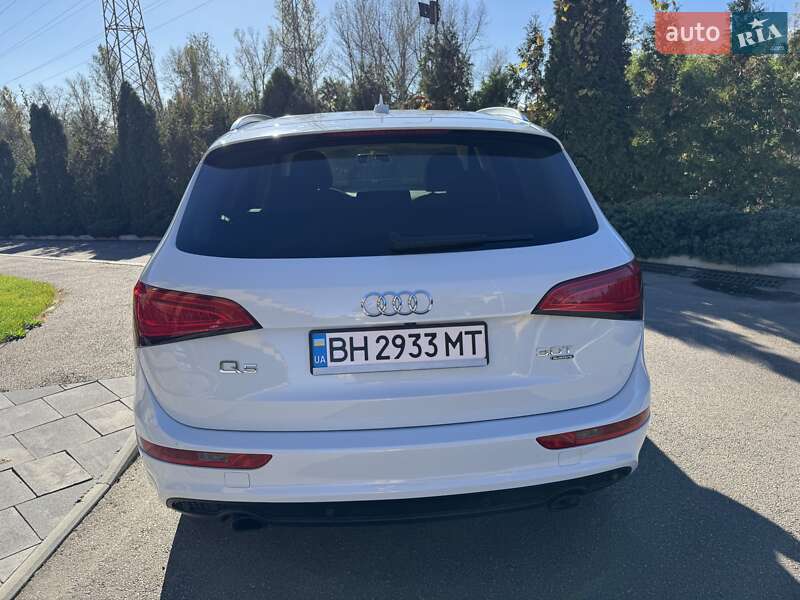Позашляховик / Кросовер Audi Q5 2014 в Києві