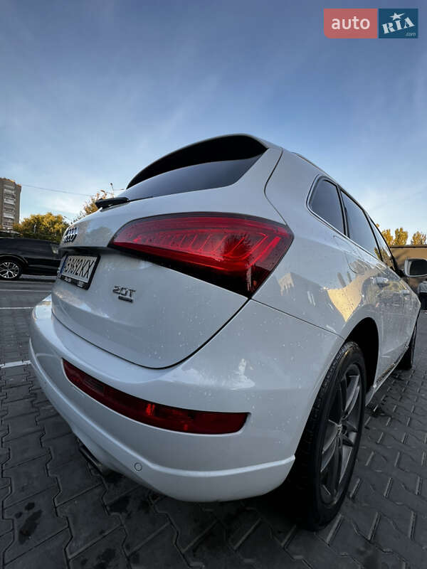 Позашляховик / Кросовер Audi Q5 2014 в Вінниці