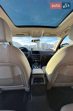 Внедорожник / Кроссовер Audi Q5 2016 в 