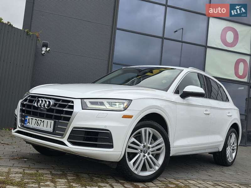 Внедорожник / Кроссовер Audi Q5 2017 в Ивано-Франковске