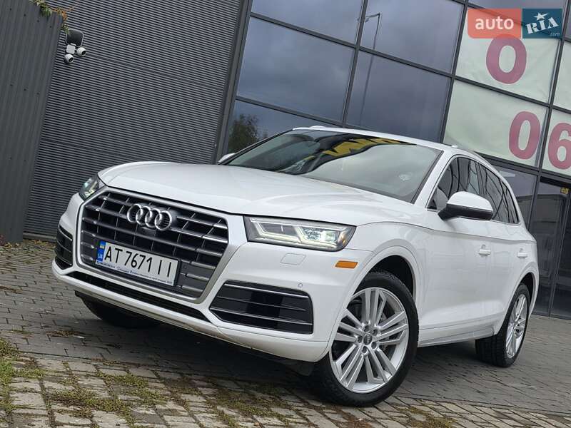 Внедорожник / Кроссовер Audi Q5 2017 в Ивано-Франковске