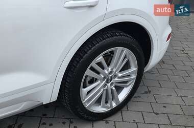 Позашляховик / Кросовер Audi Q5 2017 в 