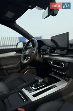 Внедорожник / Кроссовер Audi Q5 2020 в 
