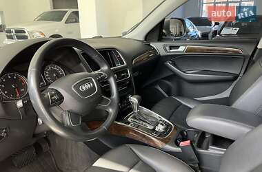 Позашляховик / Кросовер Audi Q5 2015 в 