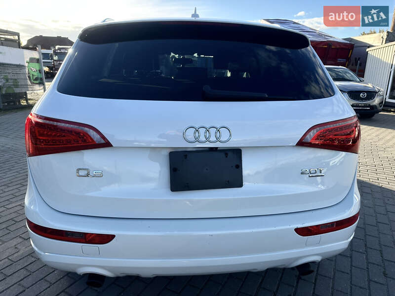 Позашляховик / Кросовер Audi Q5 2012 в Львові