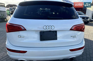 Внедорожник / Кроссовер Audi Q5 2012 в 