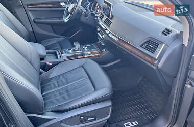 Позашляховик / Кросовер Audi Q5 2017 в 