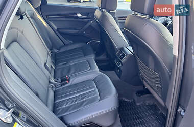 Позашляховик / Кросовер Audi Q5 2017 в 