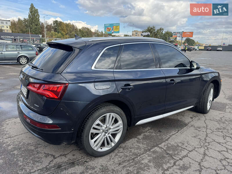 Внедорожник / Кроссовер Audi Q5 2019 в Полтаве