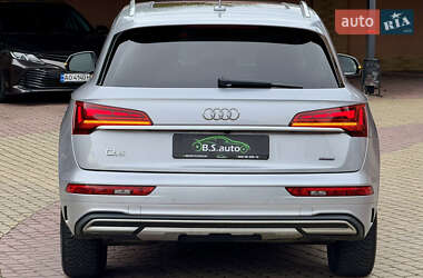Внедорожник / Кроссовер Audi Q5 2021 в Мукачево