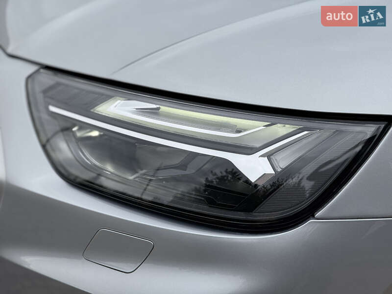 Внедорожник / Кроссовер Audi Q5 2021 в Мукачево