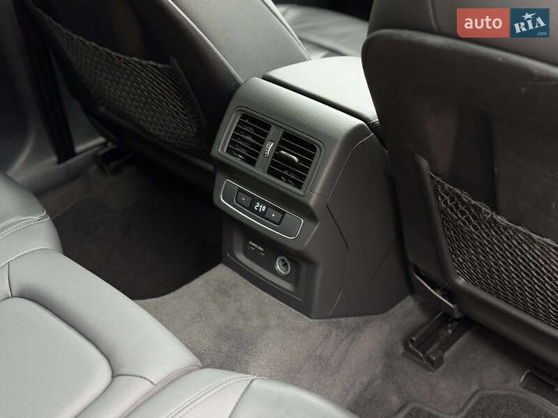 Внедорожник / Кроссовер Audi Q5 2021 в Мукачево