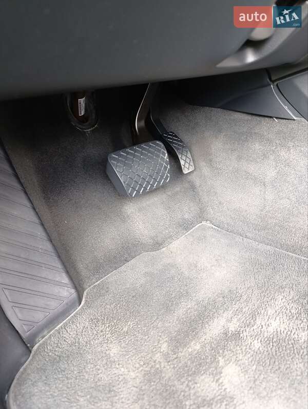 Позашляховик / Кросовер Audi Q5 2012 в Володимирі