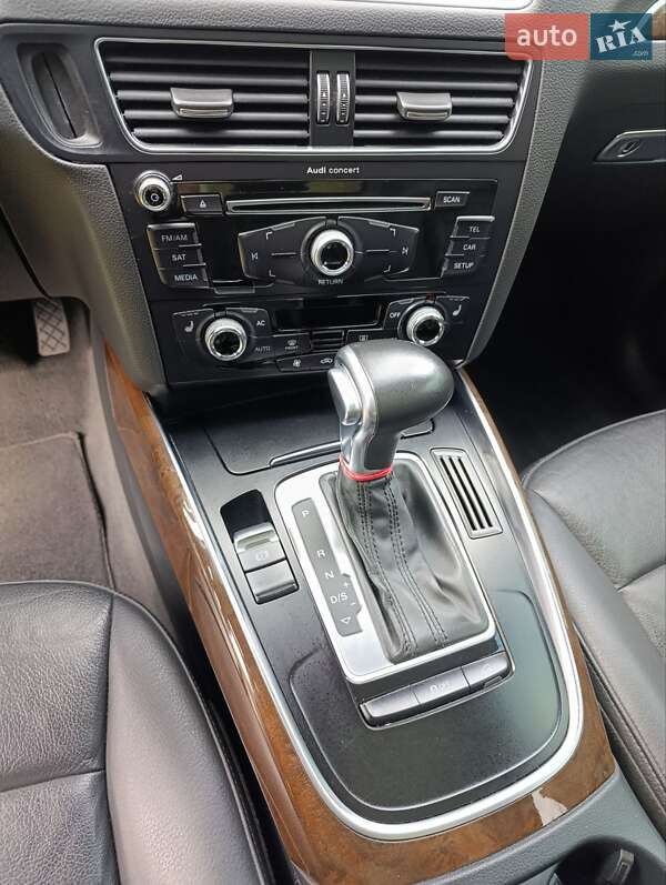 Позашляховик / Кросовер Audi Q5 2012 в Володимирі