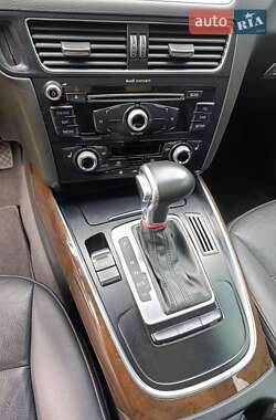 Позашляховик / Кросовер Audi Q5 2012 в  фото 112 Позашляховик / Кросовер Audi Q5 2012 в